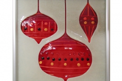 Ornaments Tile in White/Red